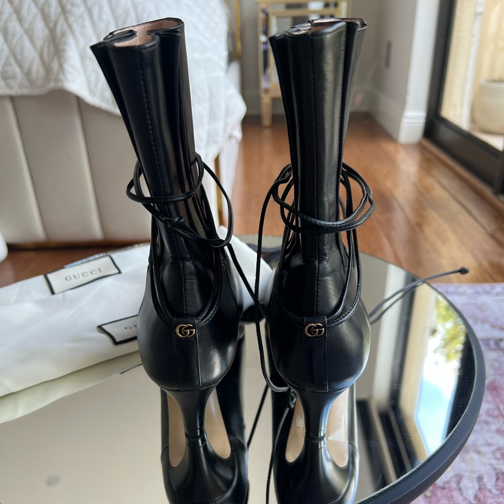 Gucci Double G Logo Leather Lace-up Boots